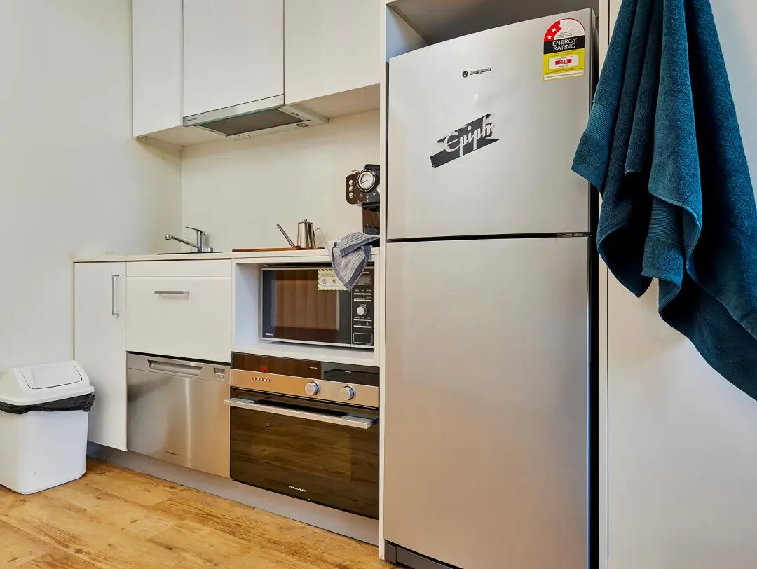 雪梨大學附近studio｜家電齊全包bill