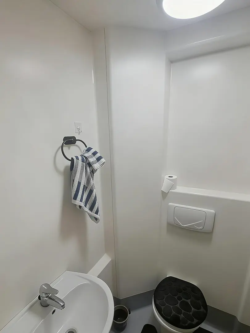 曼大旁小窩，帶獨衛家具26fall房東直➗