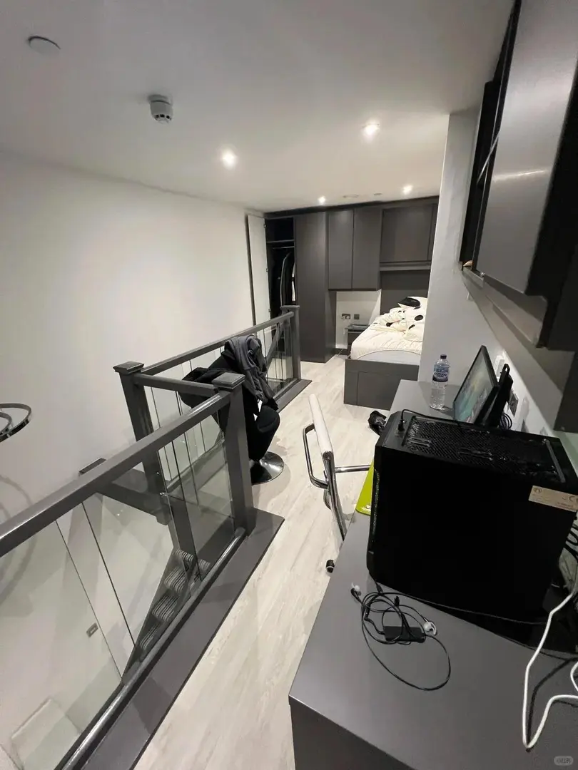 華威大學打算回去啦，30㎡帶陽台的loft求接