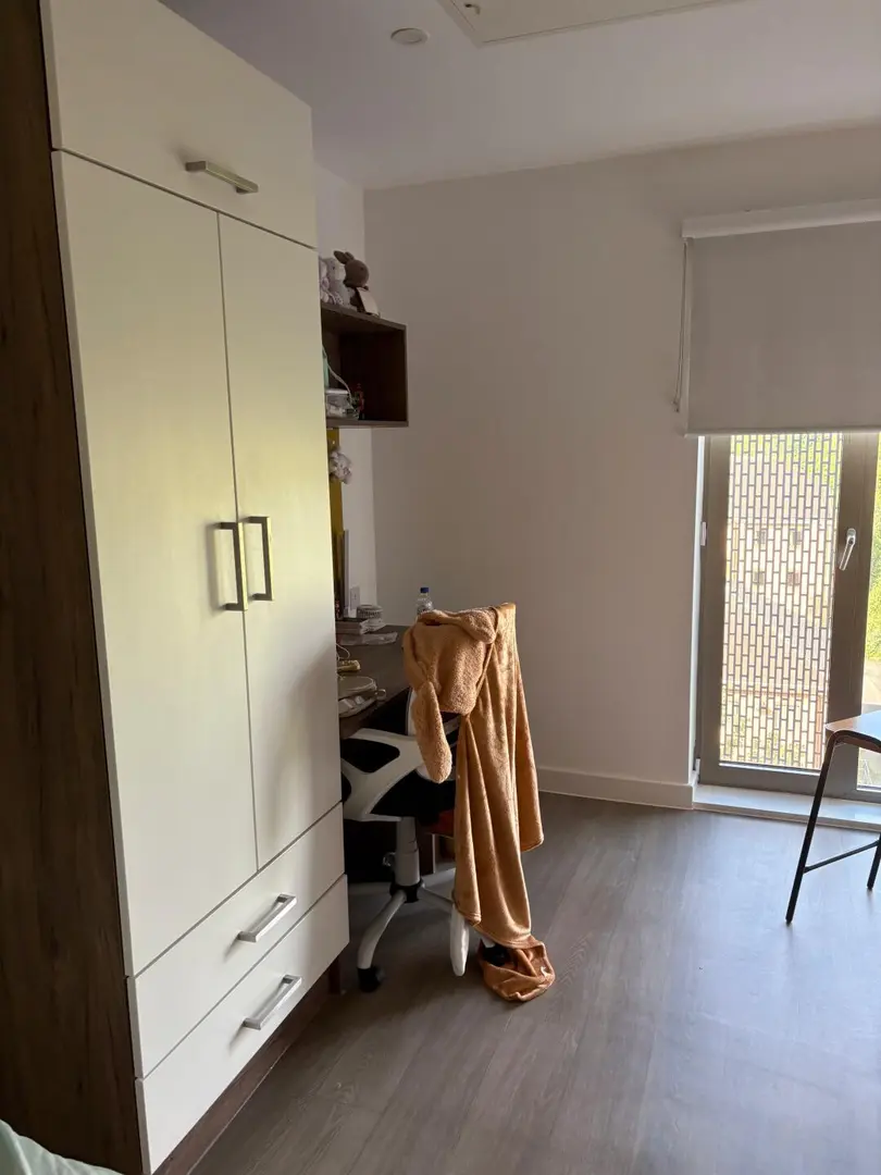 急轉！考文垂大studio，步行到華威大學