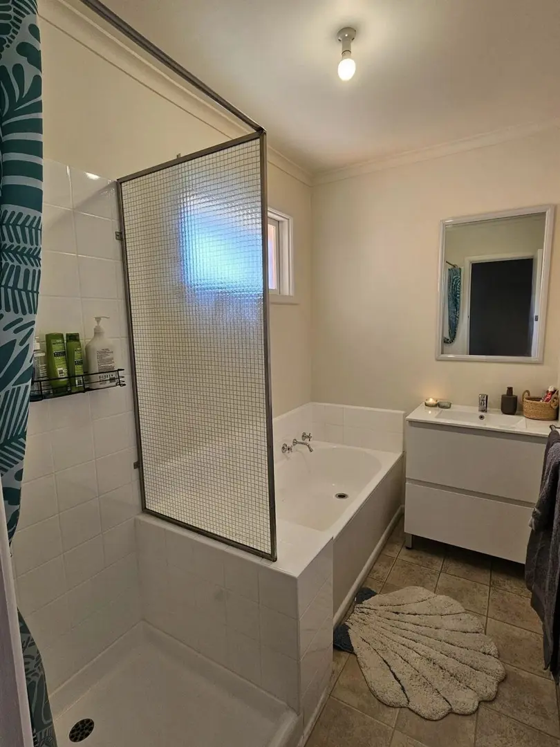 布里斯班低價出一間溫馨1b1b