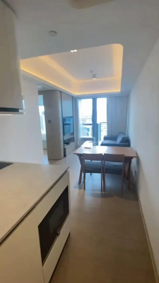 香港中環 🙋給爸媽住的兩室一廳找主人～