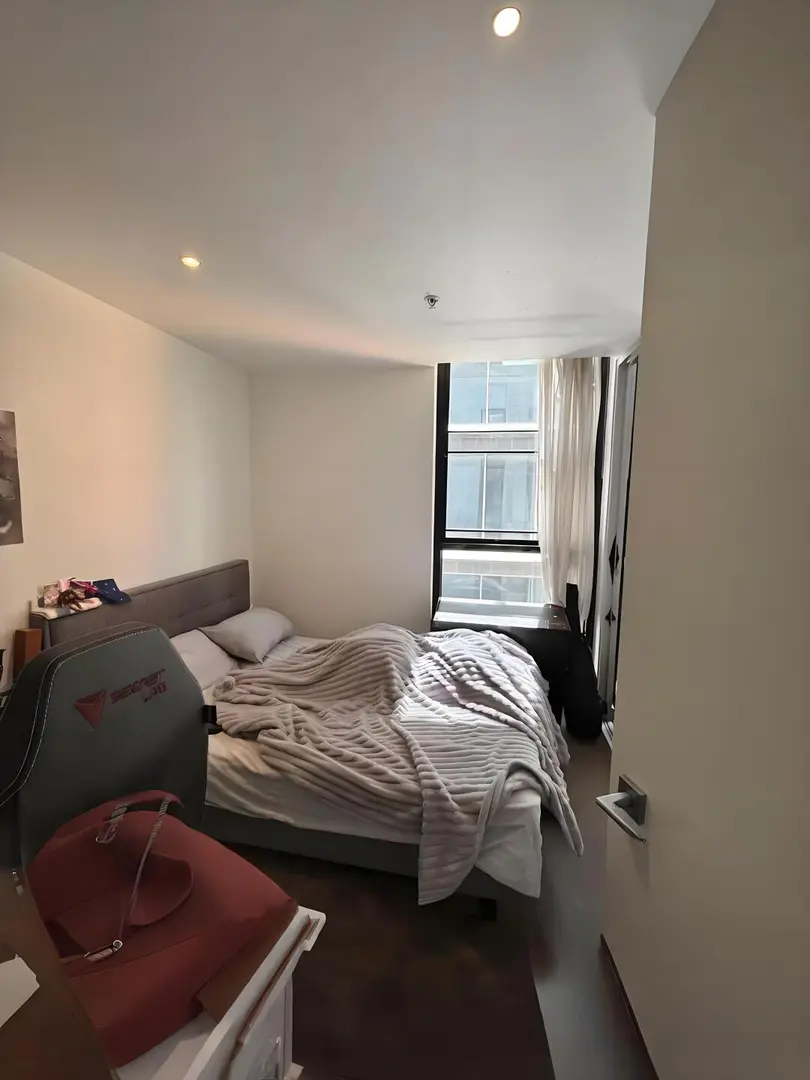 墨爾本1b1b！高層大落地窗！可雙人！