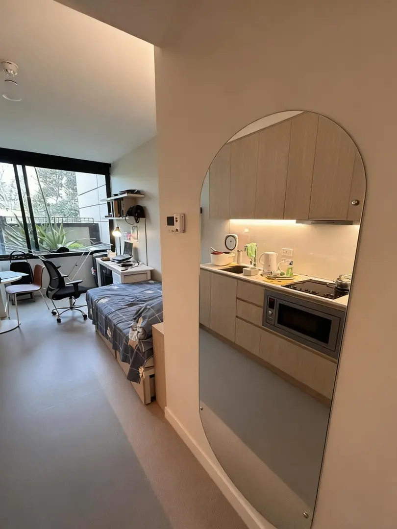 墨爾本26s1住了個，包早餐bill獨衛的studio