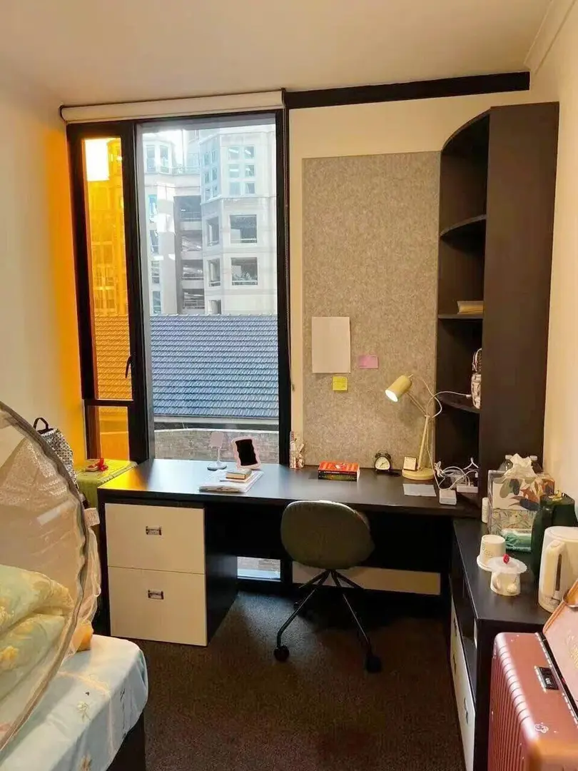 雪梨｜位於繁華的City區域， 6開頭包bills