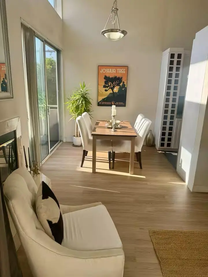 步行到usyd，骨折價1b，雙人入住