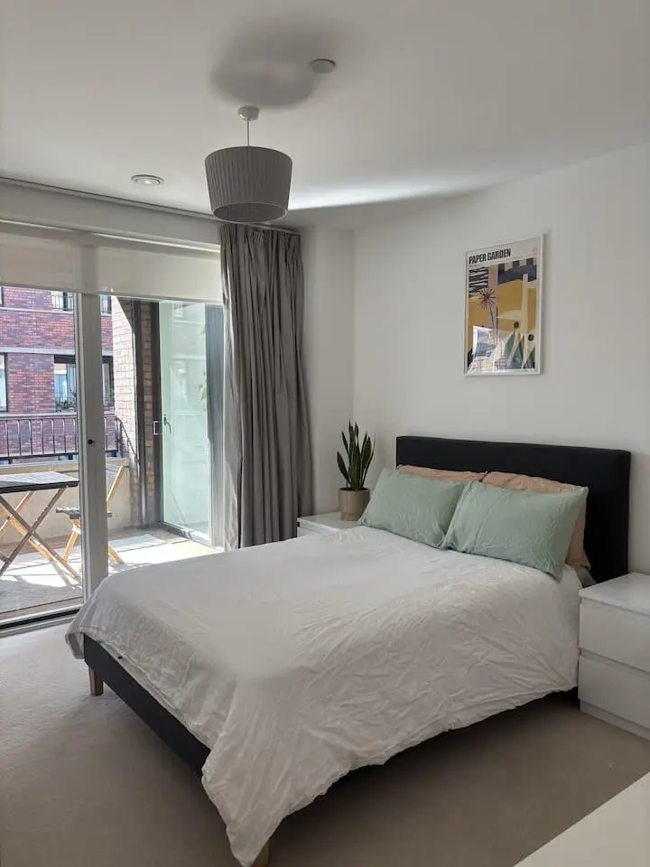 倫敦City溫馨1b1b轉租！急出可小🔪！