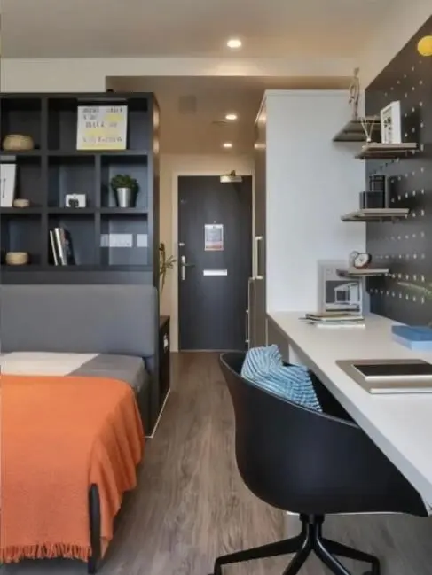 倫敦，1b1b，步行到ucl