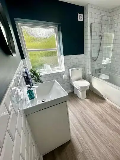 布里斯班2b2b，幫爸媽轉500pw入住包bill