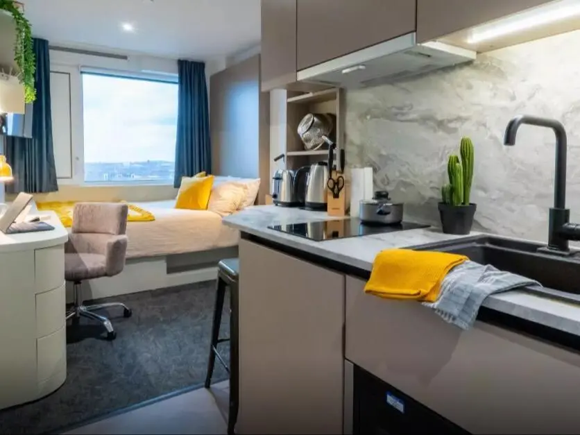 倫敦studio挖到寶！採光好到像裝了濾鏡～