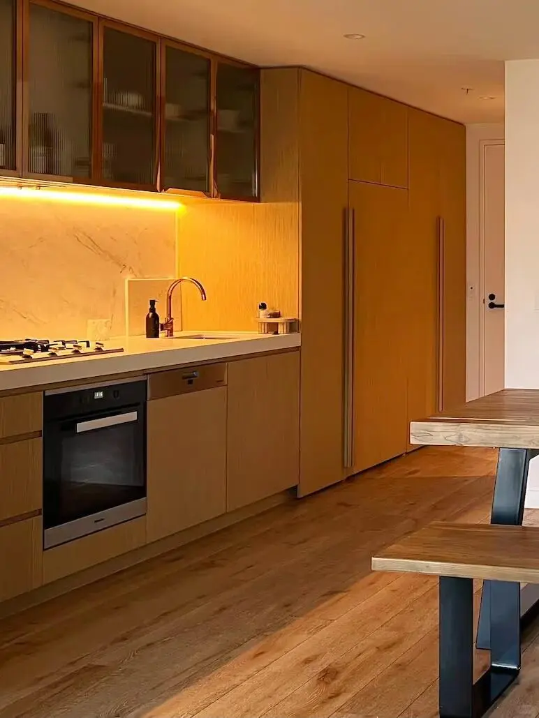 墨爾本1b1b公寓招租～陽光落地窗太贊了！