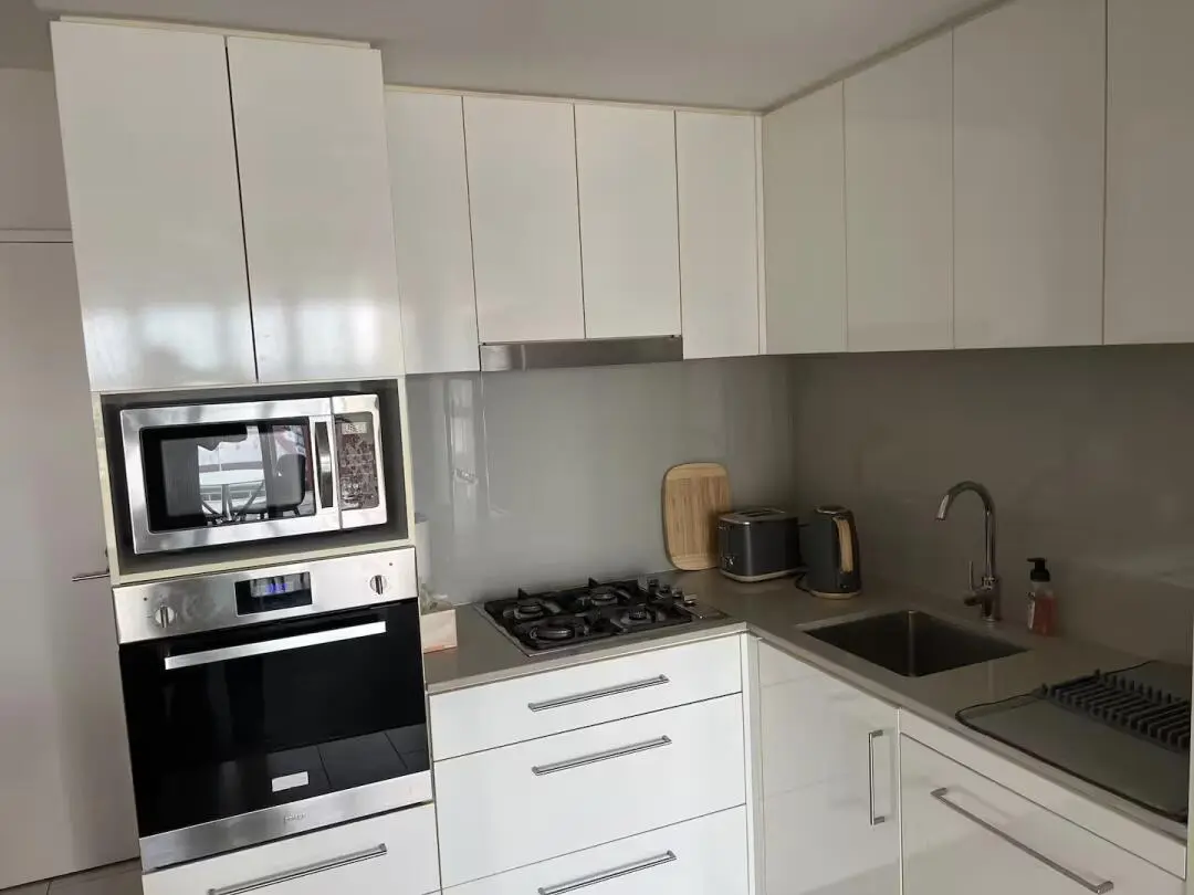 布里斯班轉｜要和對象同居啦，急轉溫馨1b