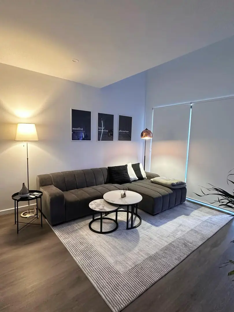 阿德萊德1b找人接手我的小窩～帶家具包bill