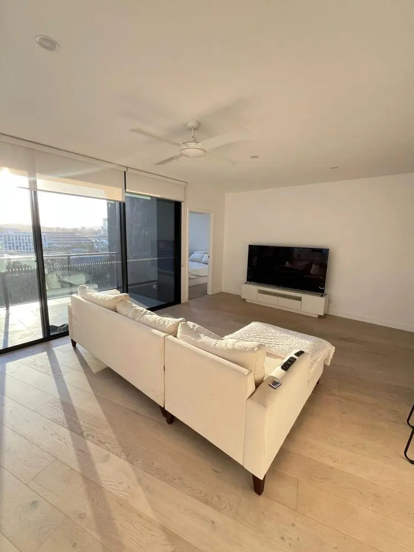 布里斯班隨緣轉1b1b｜400+ppw｜帶家具