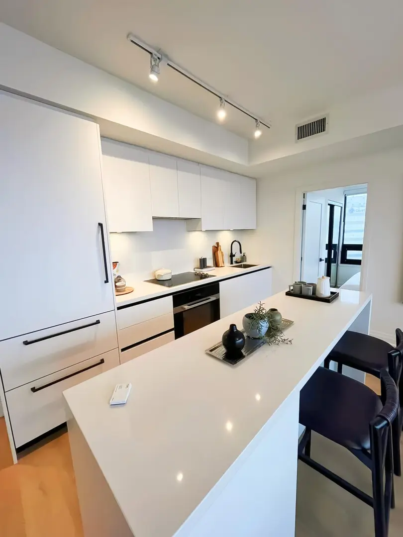 雪梨1b1b轉租，180度全景落地窗，🉑短租