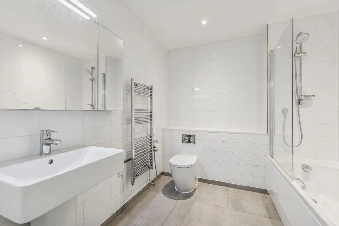 東倫敦2b2b，急➗🉑️🔪