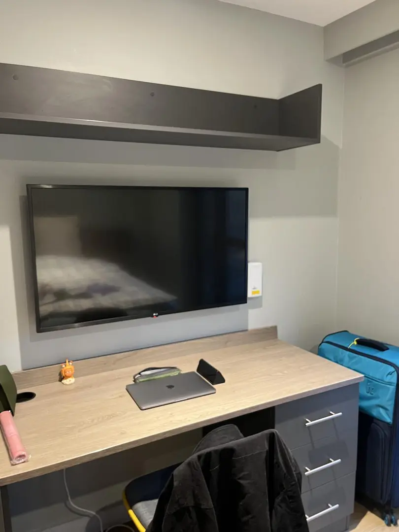 格拉斯哥2xx包bill的studio，還能🚶格大