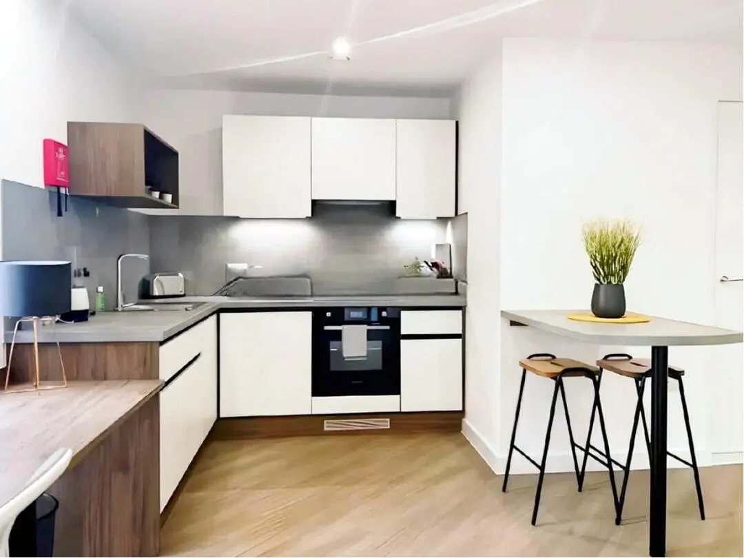 華威大學旁低價➗1b1b，包bill（可26fall