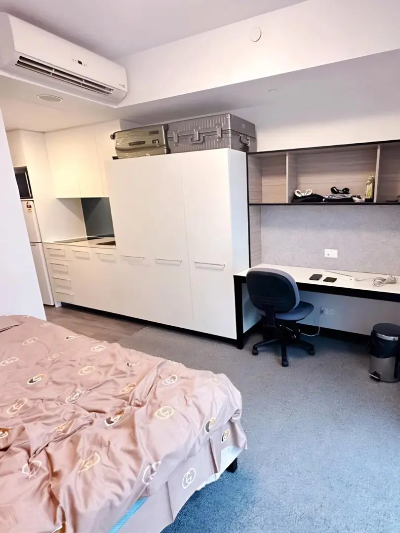 房东直出26年的1b1b，长期包bill