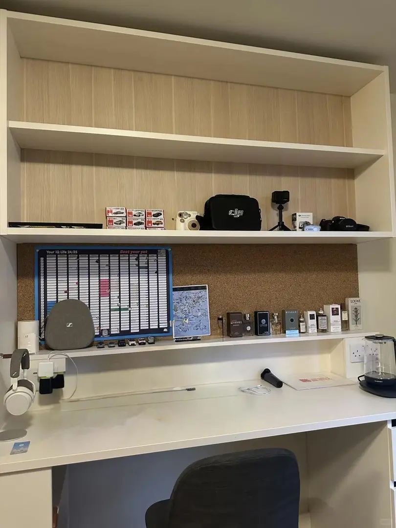 利茲出一間拐角雙窗studio～