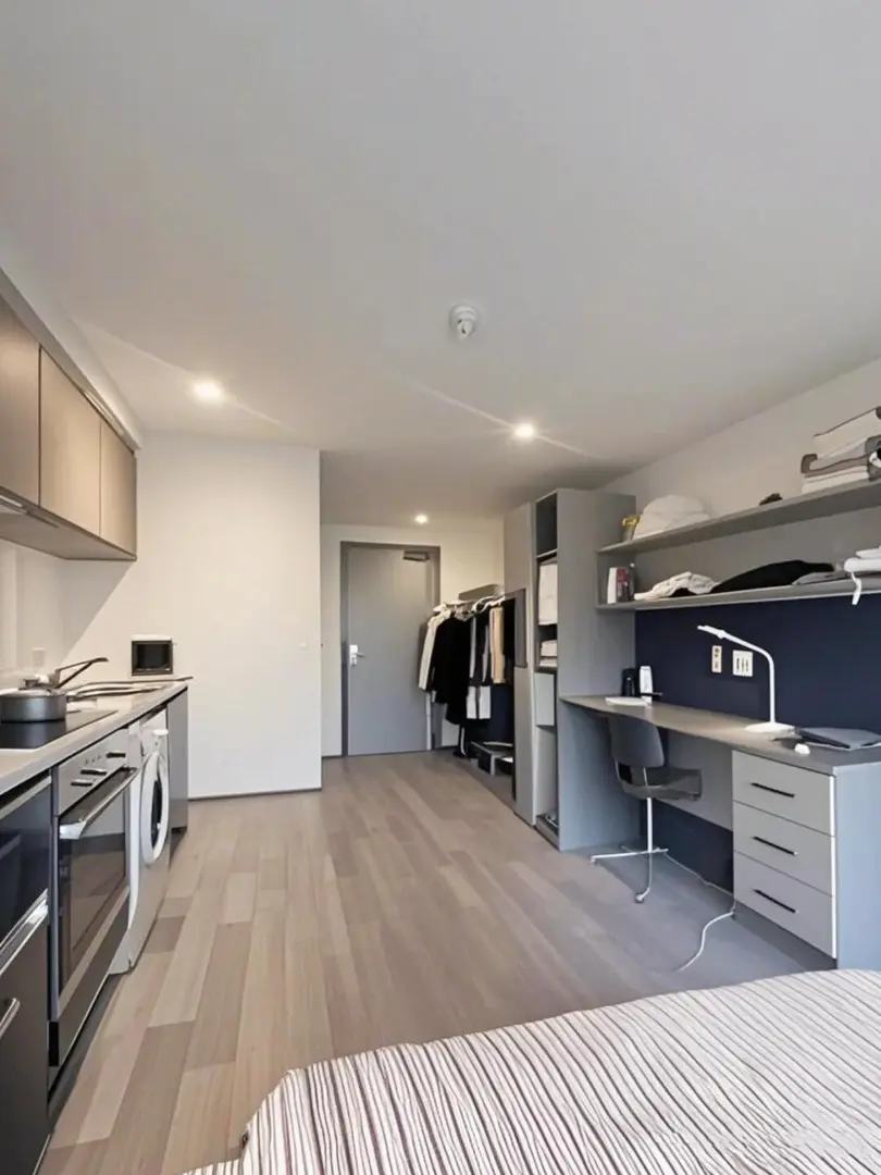 華威旁studio骨折轉～200pw包bills