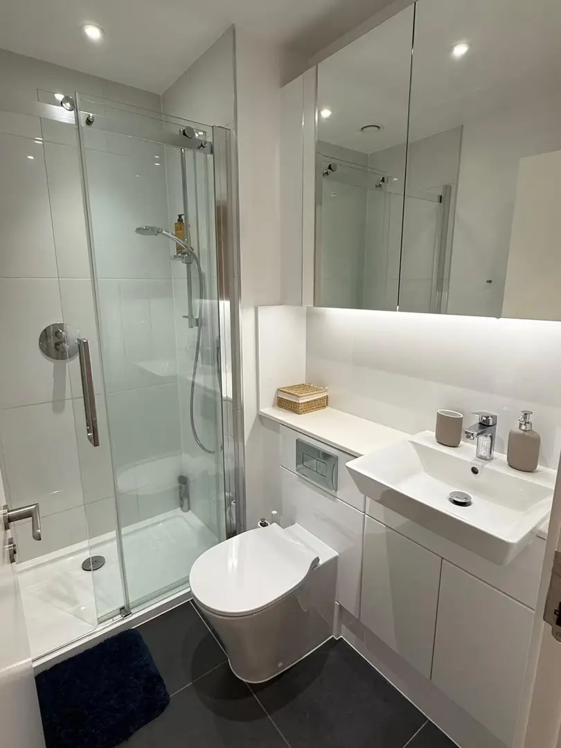 洛杉磯轉租自己的1b1b UCLA步行就到