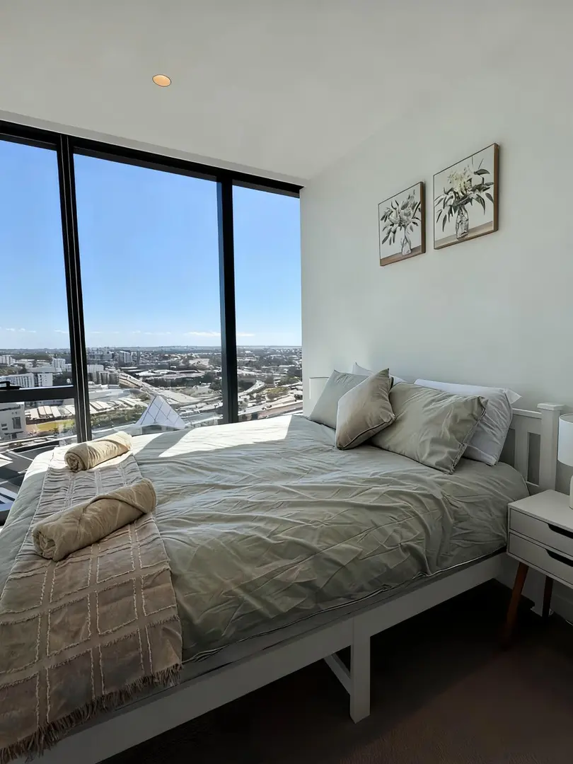 布里斯班1b低價轉｜落地窗&包bill