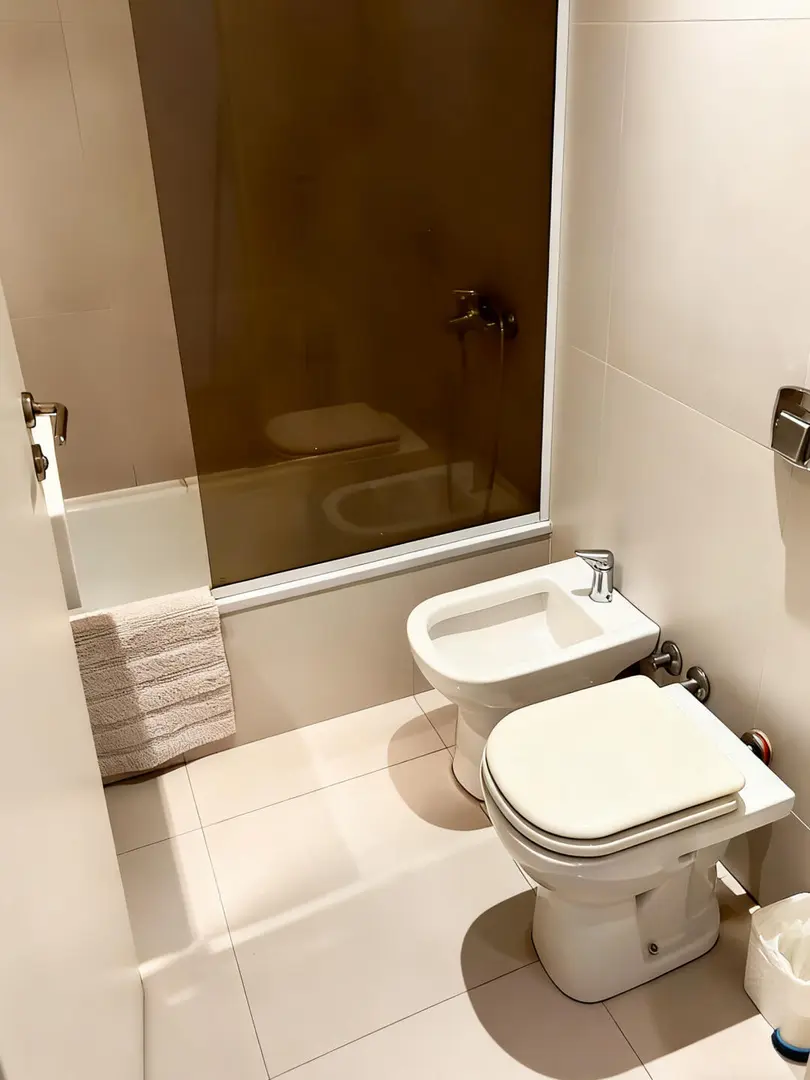 布里斯托studio界的神。我不語只是一味的住