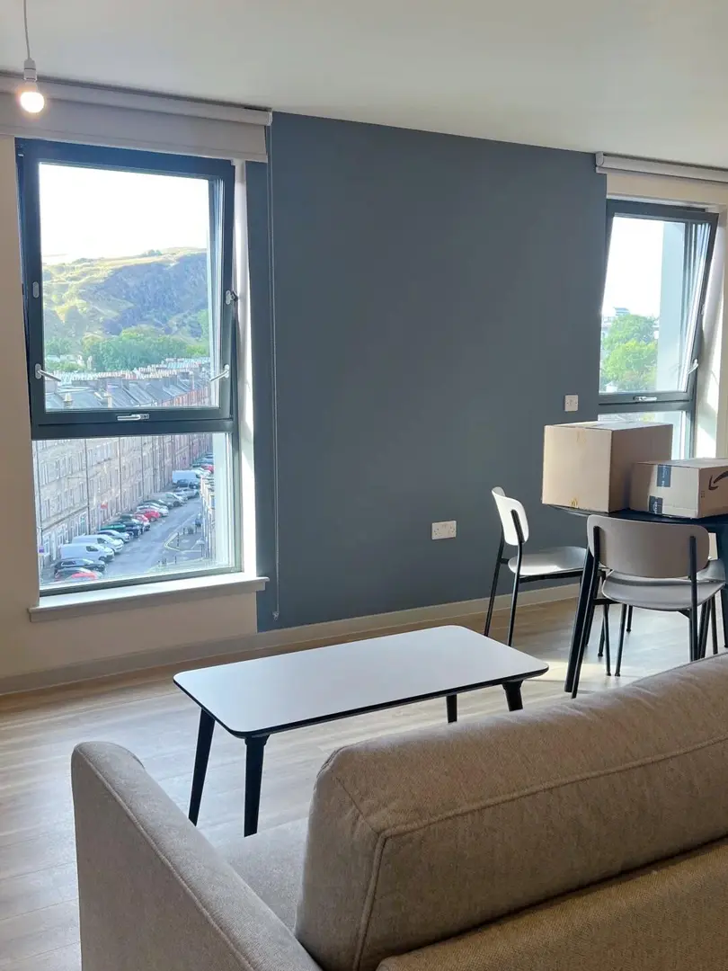 爱丁堡➗莫雷旁包bills的1b1b 26fall好价