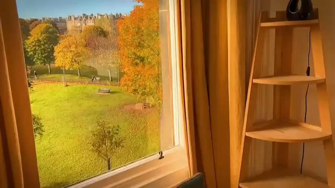 秋天裡的愛丁堡🍂