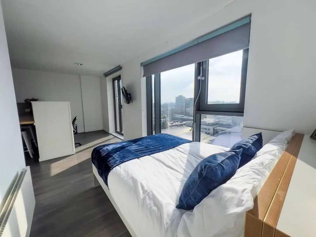 格拉斯哥26fall有人住1b麼👀包bill哈～