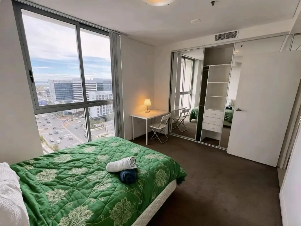 雪梨Mascot 2b1b，低價➗！