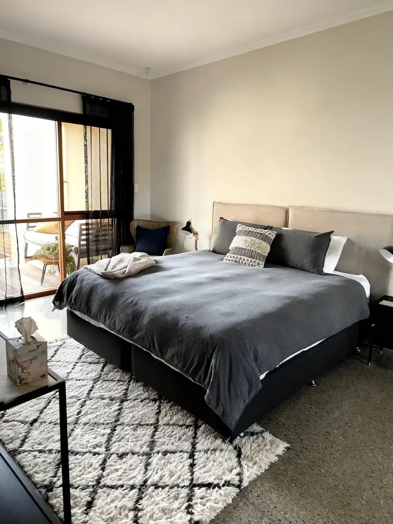 阿德萊德急轉！1b1b 帶露台 步行到阿大