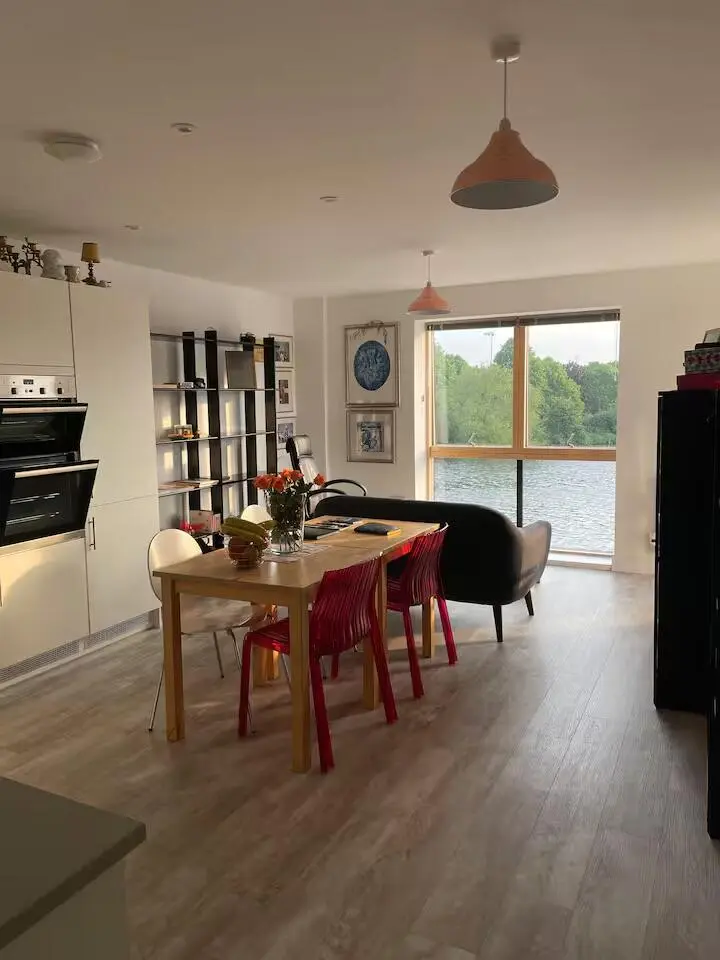 哪位有緣人接管下～我的諾丁漢1b1b風景小屋