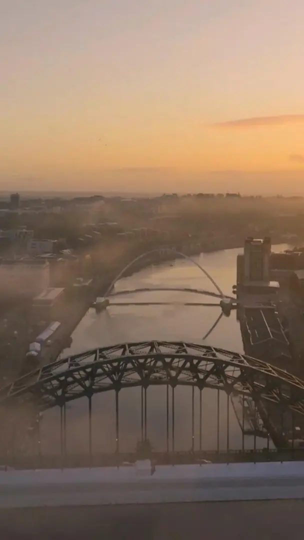 🇬🇧紐卡斯惡的標誌性建築—泰恩河