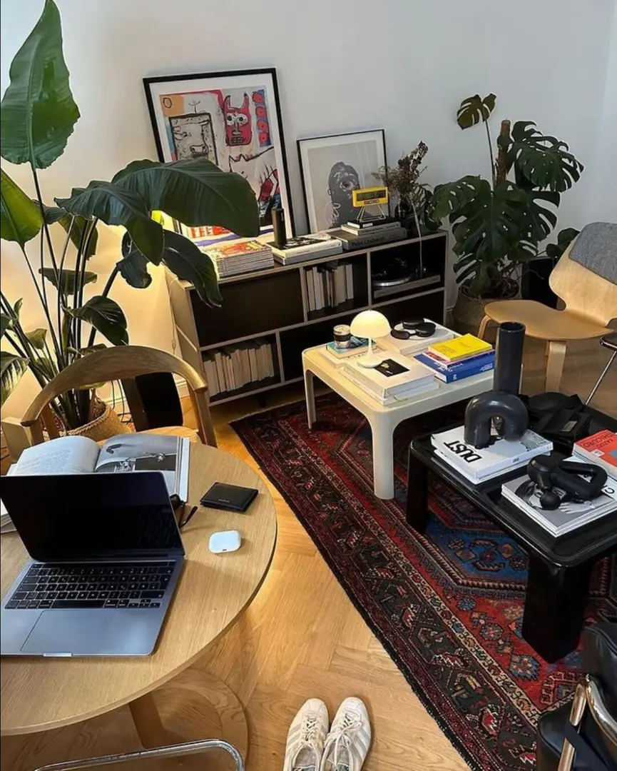 倫敦1b小窩找下一任主人｜家具齊全｜採光好