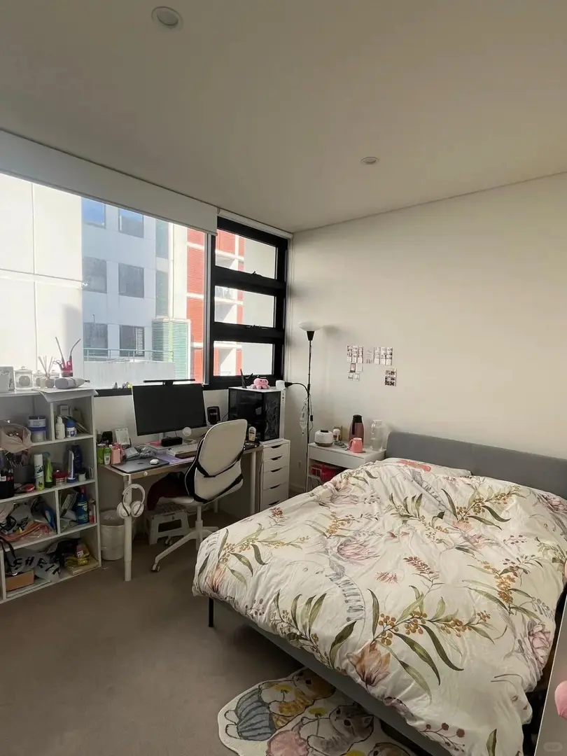 阿德300pw出頭，帶小陽台可整租～
