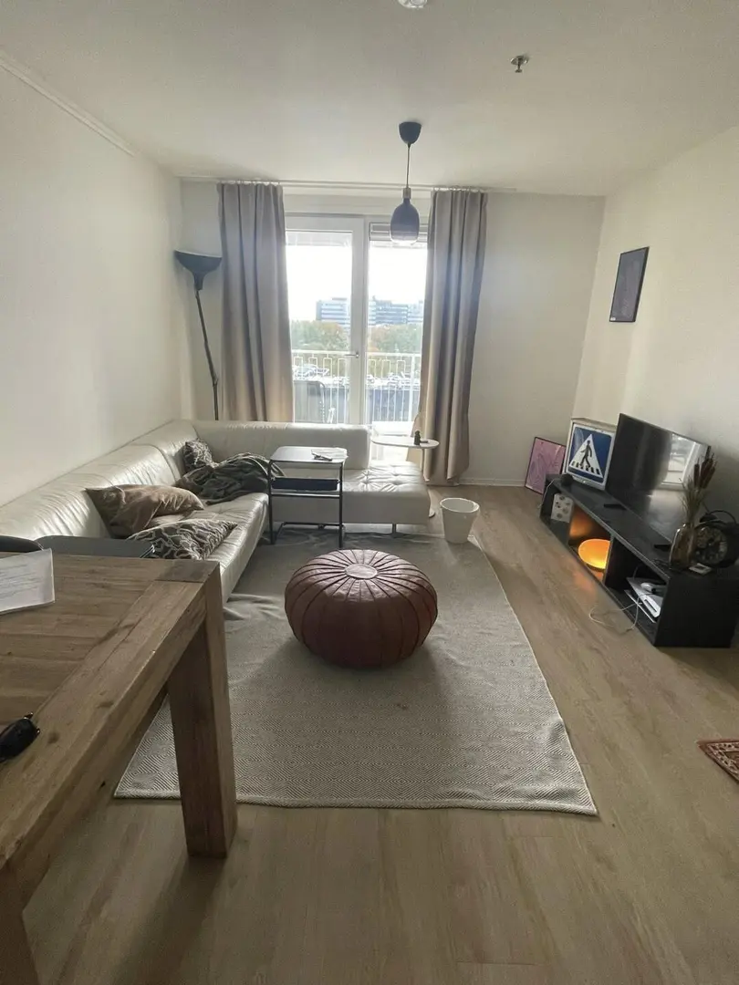 倫敦1b1b轉租  獨立衛浴+大臥室 太香了😍