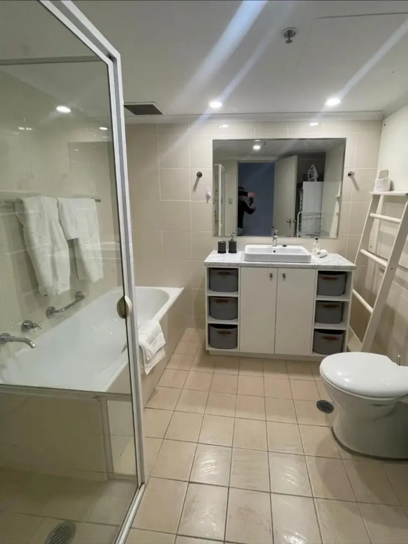 珀斯city1b1b转 落地窗＋大阳台 包bill