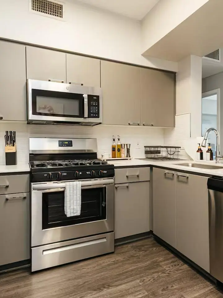 急轉｜洛杉磯1b1b｜房東直租