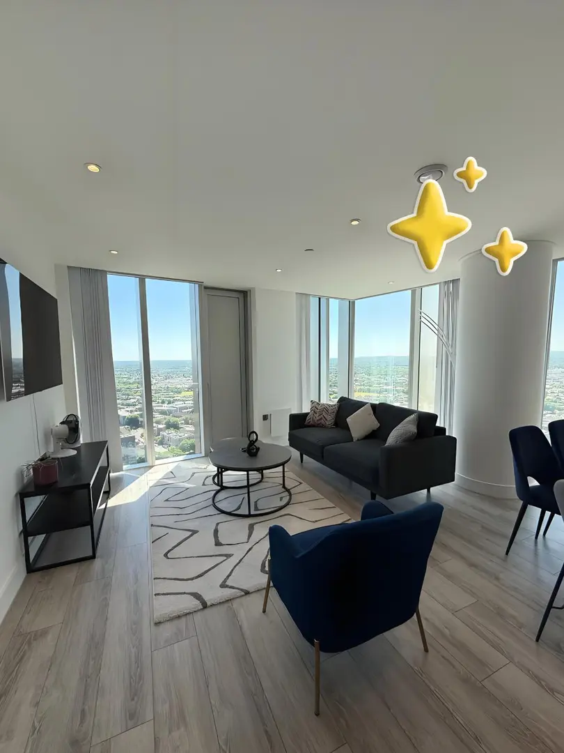 近曼大2b2b找室友❗️大落地窗包bills❗️