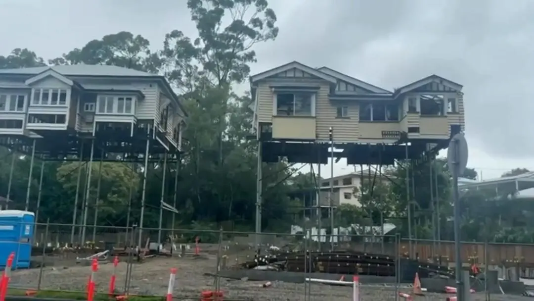 布里斯班真平地起高樓🙈