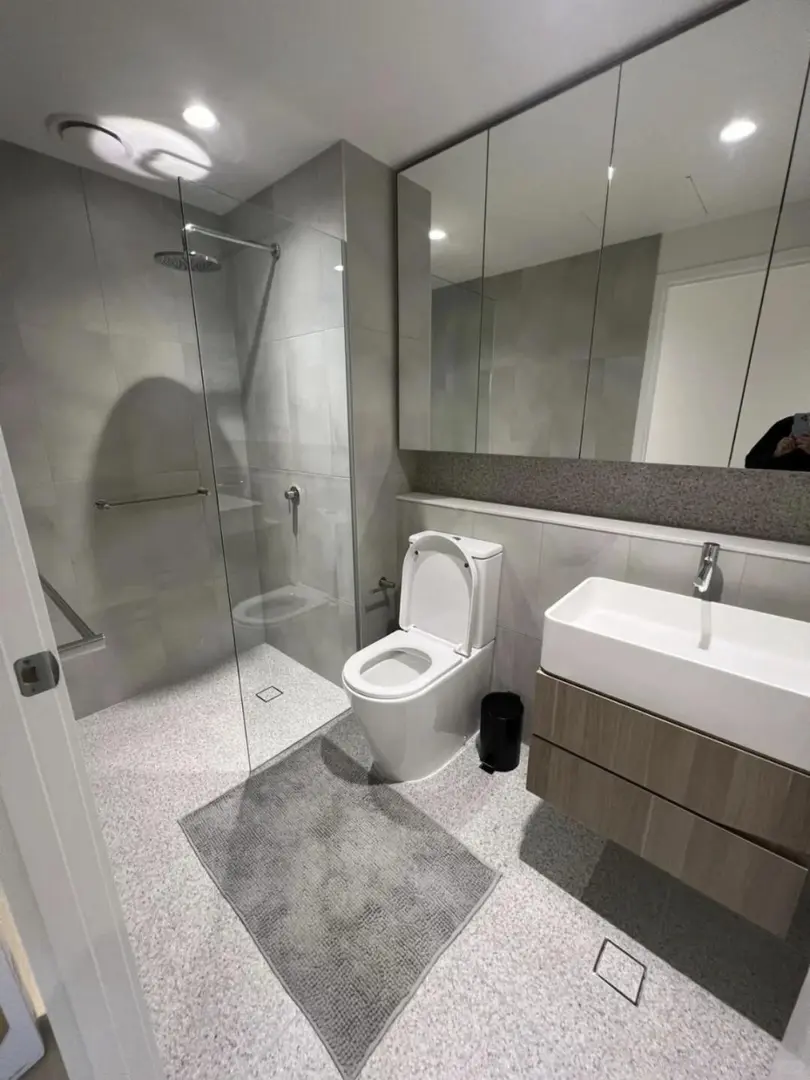 Adelaide｜大落地窗1b1b 房东直租