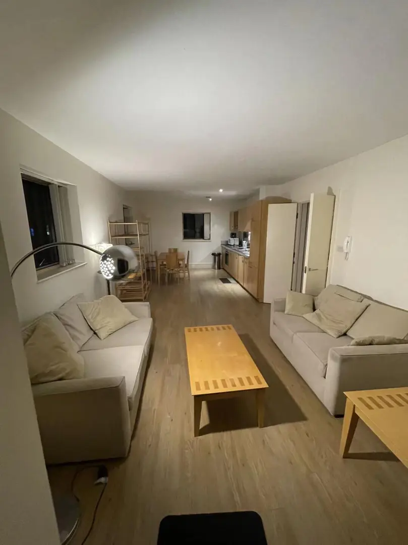 26fall曼大～2b拼室友（主臥帶衛浴