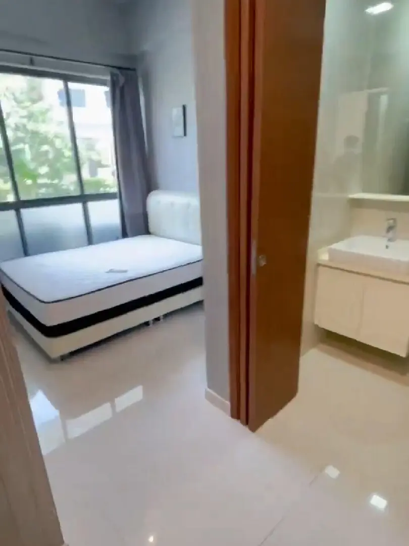 🇸🇬花拉公园｜全女生｜主人房