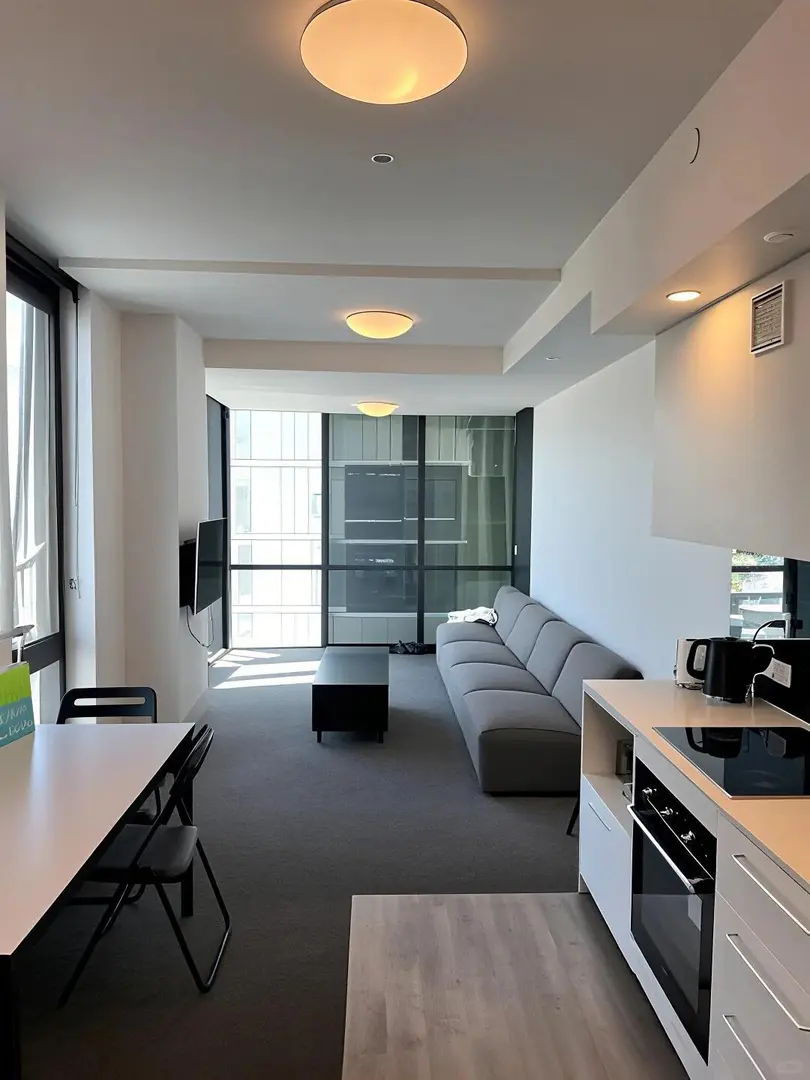 UQ旁这个🏠300多拿下～包bills 带🚗位