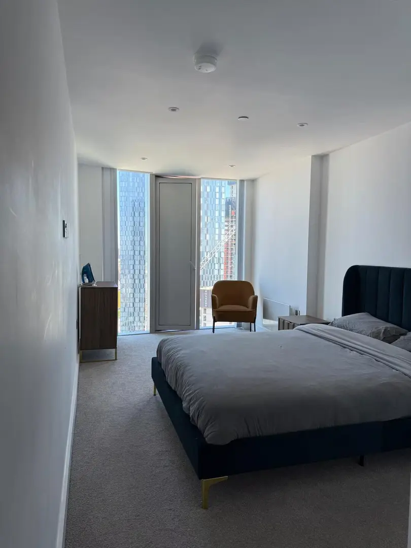 近曼大1b1b 房東直租 大落地窗包bills