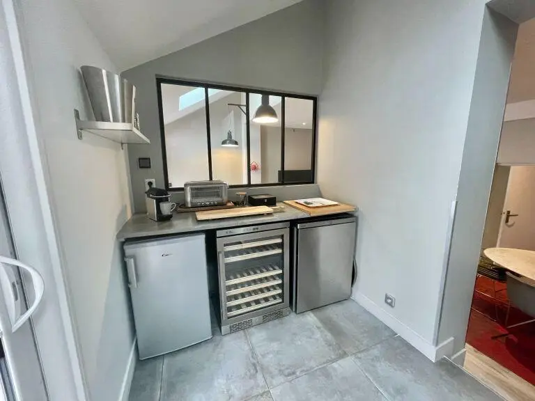 曼城2b2b招租 近曼大 人均2xx❗️