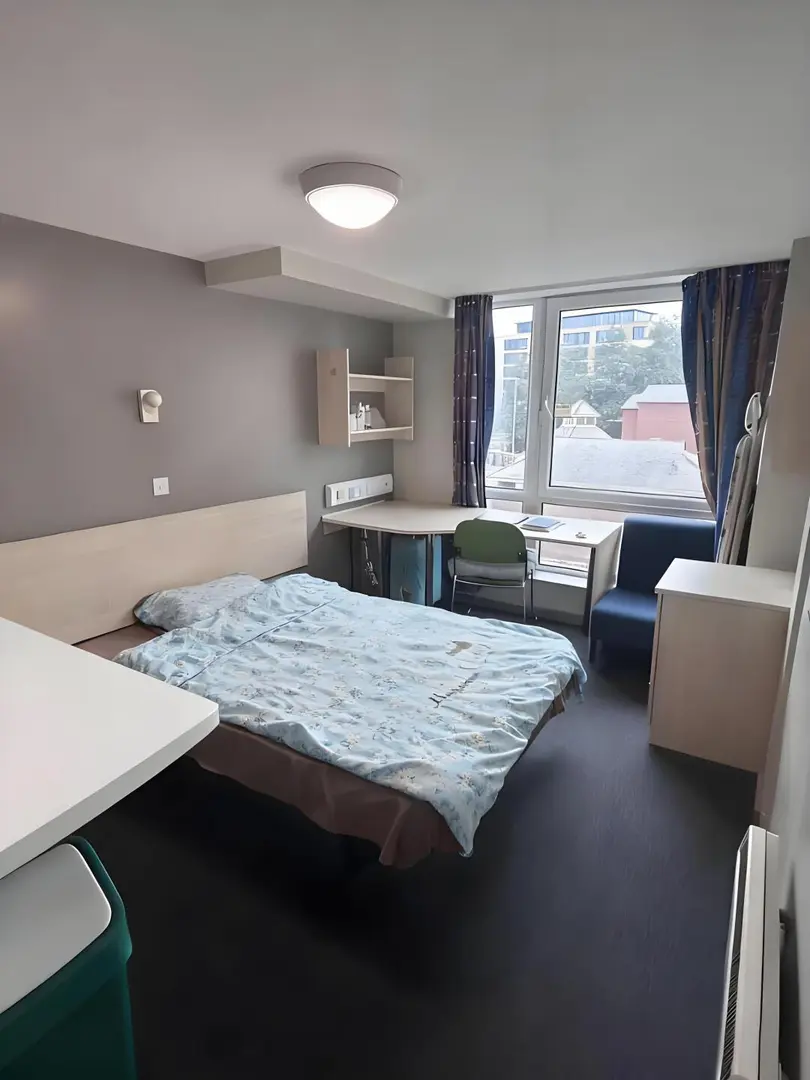 200米到曼大，包bill的studio，带独洗❗️