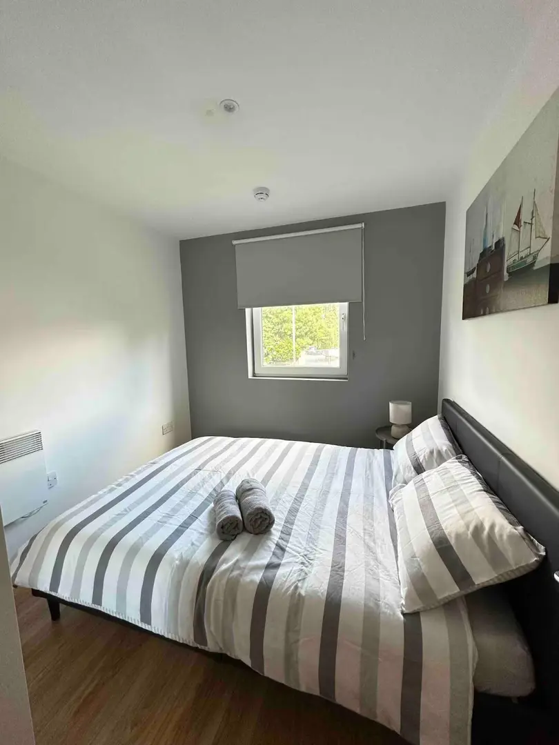 曼城1b1b急转！包bill带家具，可拎包入住～